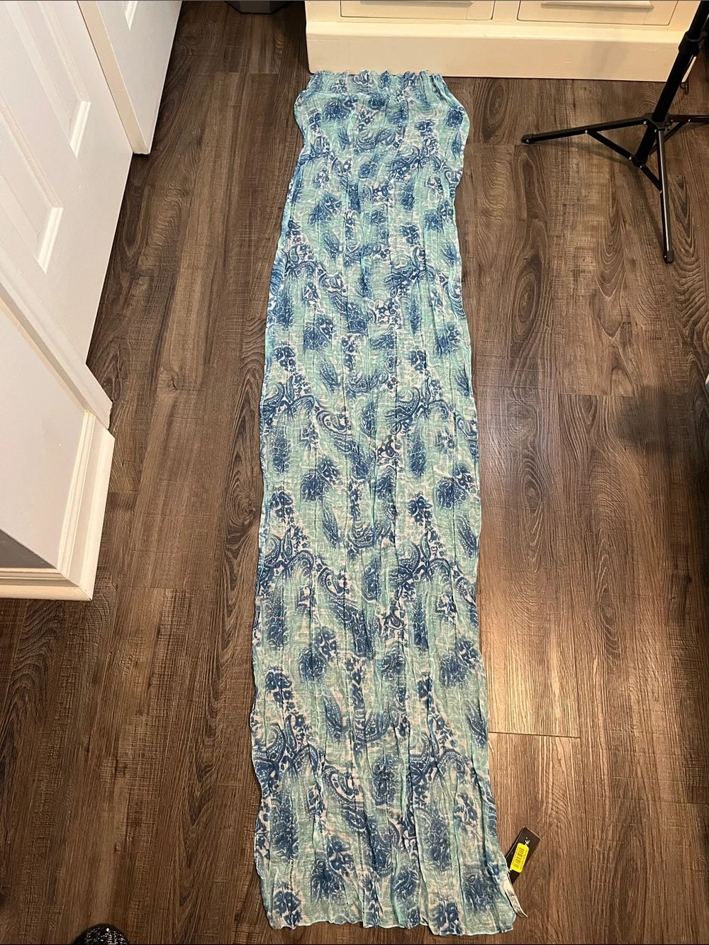 NWT Preston & York Blue Paisley Print Long Lightweight Scarf Made in Italy
